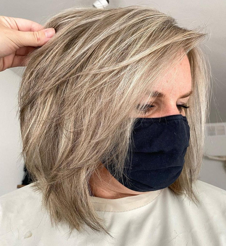 Layered Sandy Blonde Bob Wigs for Women Caucasian 100% Human Hair