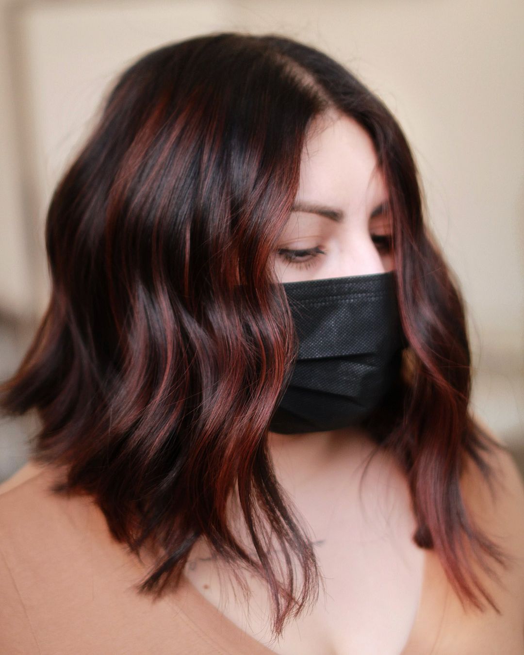 Cherry Red Highlights Wigs on Brown Hair 100% Real Human Hair for Caucasian Women