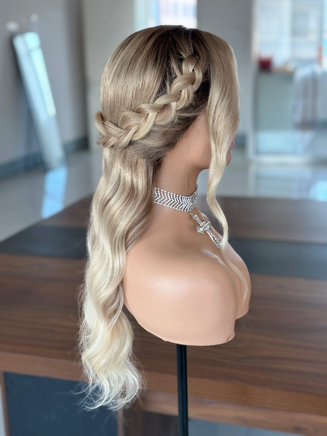 SHULY Beige Blonde with Subtle Face Framing Wigs 100% Real Human Hair for Caucasian
