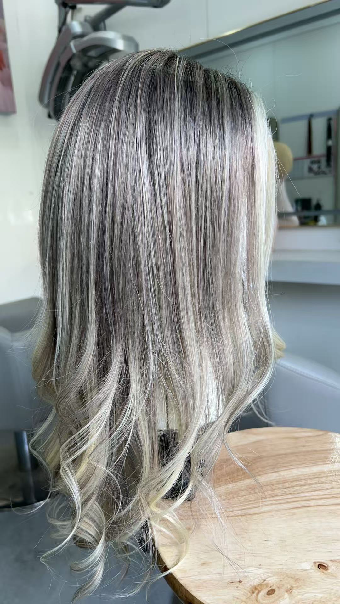SHULY Dimensional Ash Blonde Long Wigs for White Women 100% Human Hair